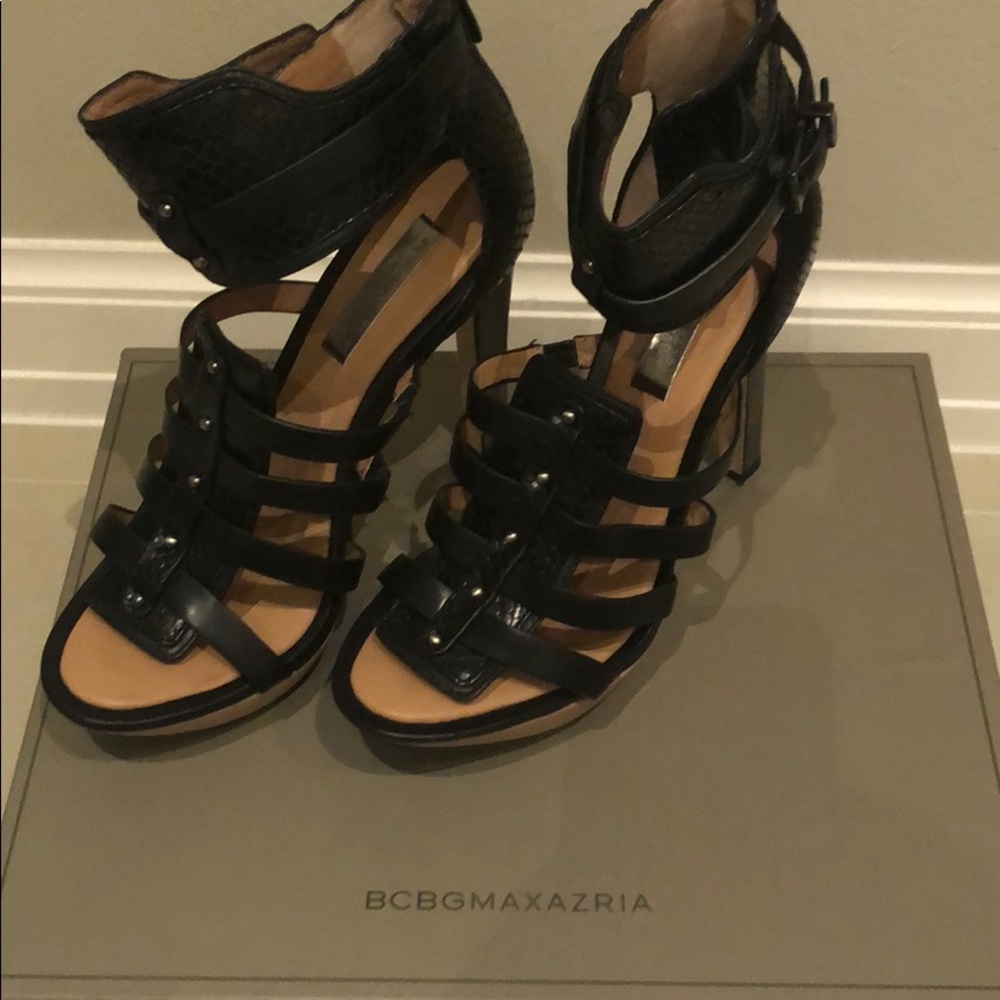 BcbgMaxazria shoes